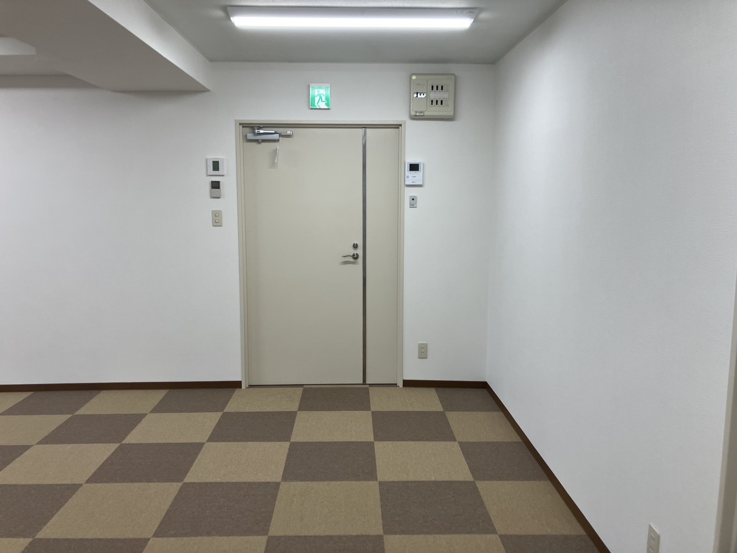 かおるビル201号室 テナント物件